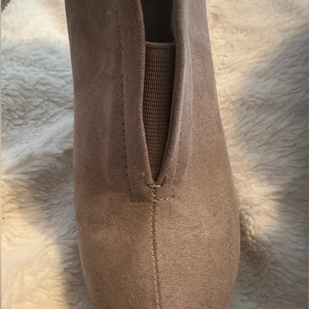 Apt 9 booties, Size 7M
